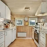 Hjalmar - 400m From The Sea By Interhome בית נופש Millinge