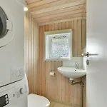 בית נופש Hjalmar - 400m From The Sea By Interhome *