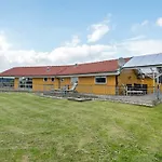 Hjalmar - 400m From The Sea By Interhome *