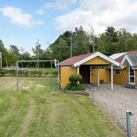 Hébergement de vacances Hjalmar - 400m From The Sea By Interhome *